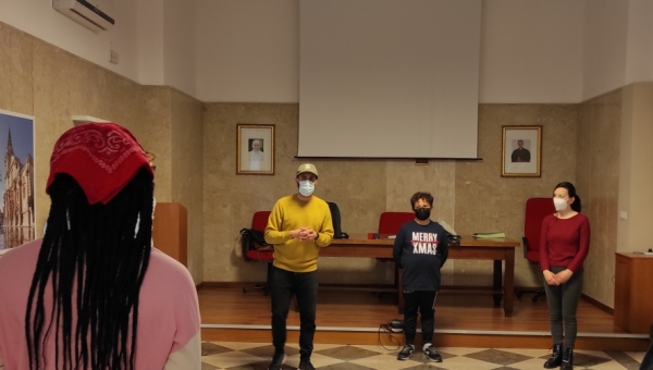 Teatro: concentrazione e fantasia